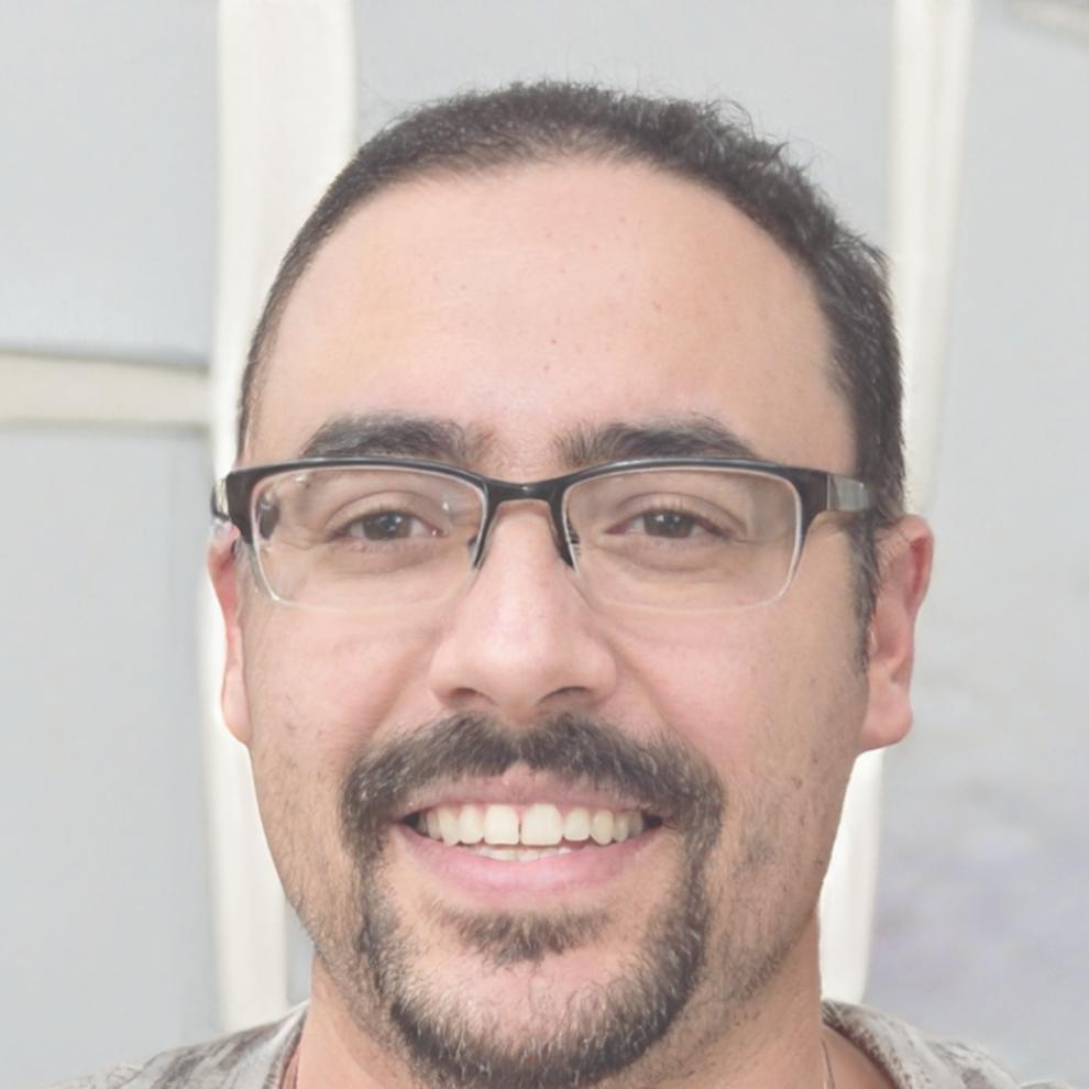 Kieran MacLeod presenting financial analysis